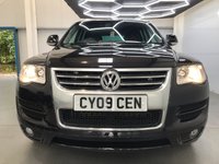 USED 2009 09 VOLKSWAGEN TOUAREG 3.0 V6 ALTITUDE TDI 5d 240 BHP Very Low Mileage, Immaculate