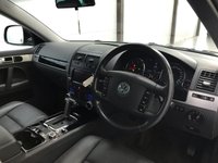 USED 2009 09 VOLKSWAGEN TOUAREG 3.0 V6 ALTITUDE TDI 5d 240 BHP Very Low Mileage, Immaculate