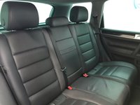 USED 2009 09 VOLKSWAGEN TOUAREG 3.0 V6 ALTITUDE TDI 5d 240 BHP Very Low Mileage, Immaculate