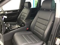 USED 2009 09 VOLKSWAGEN TOUAREG 3.0 V6 ALTITUDE TDI 5d 240 BHP Very Low Mileage, Immaculate