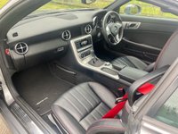 USED 2011 61 MERCEDES-BENZ SLK 1.8 SLK200 BLUEEFFICIENCY AMG SPORT ED125 2d 184 BHP **12 MONTHS NATIONAL WARRANTY**