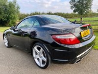 USED 2011 11 MERCEDES-BENZ SLK 1.8 SLK200 BLUEEFFICIENCY AMG SPORT 2d 184 BHP **12 MONTHS NATIONAL WARRANTY**