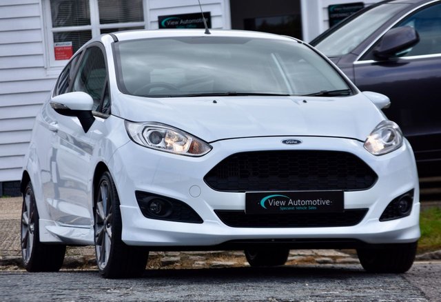 2015 15 Ford Fiesta 1.0 ZETEC S 3d 124 BHP