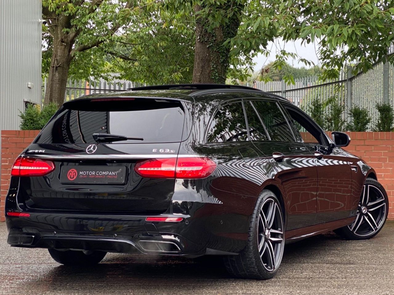 2018 18 MERCEDES-BENZ E-CLASS 4.0 E63 BiTurbo V8 AMG S (Premium) SpdS MCT 4MATIC+ (s/s) 5dr
