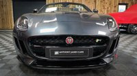 USED 2017 17 JAGUAR F-TYPE 5.0 R 2d 550 BHP STUNNING  - EXTERIOR BLACK PACK, ACTIVE SPORTS EXHAUST, FRONT AND RER CAMERA, ELECTRIC DIFFERENTIAL & ADAPTIVE DYNAMICS