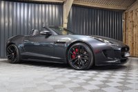 USED 2017 17 JAGUAR F-TYPE 5.0 R 2d 550 BHP STUNNING  - EXTERIOR BLACK PACK, ACTIVE SPORTS EXHAUST, FRONT AND RER CAMERA, ELECTRIC DIFFERENTIAL & ADAPTIVE DYNAMICS