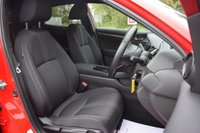 USED 2018 18 HONDA CIVIC 1.0 VTEC SR 5d 128 BHP 29,000 MILES! 1 OWNER! FULL HONDA SERVICE HISTORY! NAV!