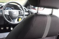 USED 2018 18 HONDA CIVIC 1.0 VTEC SR 5d 128 BHP 29,000 MILES! 1 OWNER! FULL HONDA SERVICE HISTORY! NAV!