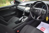 USED 2018 18 HONDA CIVIC 1.0 VTEC SR 5d 128 BHP 29,000 MILES! 1 OWNER! FULL HONDA SERVICE HISTORY! NAV!