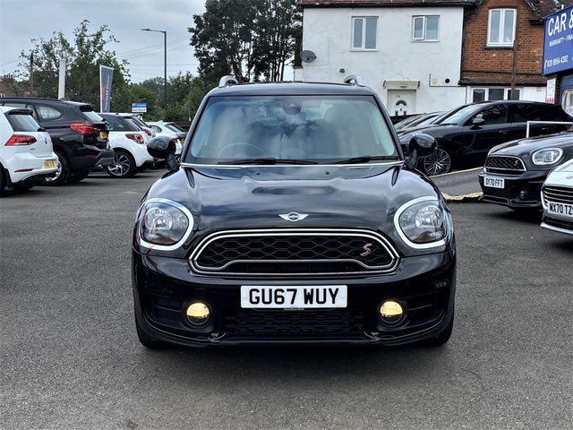 View our MINI COUNTRYMAN