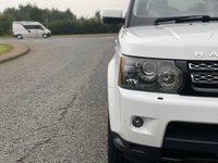 USED 2013 13 LAND ROVER RANGE ROVER SPORT 3.0 SDV6 HSE BLACK 5d 255 BHP Dual View TV Running Boards