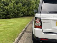 USED 2013 13 LAND ROVER RANGE ROVER SPORT 3.0 SDV6 HSE BLACK 5d 255 BHP Dual View TV Running Boards