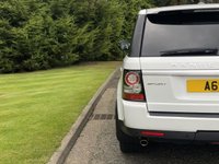 USED 2013 13 LAND ROVER RANGE ROVER SPORT 3.0 SDV6 HSE BLACK 5d 255 BHP Dual View TV Running Boards