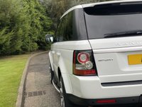 USED 2013 13 LAND ROVER RANGE ROVER SPORT 3.0 SDV6 HSE BLACK 5d 255 BHP Dual View TV Running Boards