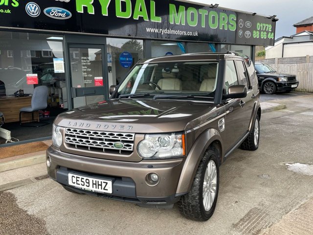 2009 59 Land Rover Discovery 3.0 4 TDV6 HSE 5d 245 BHP