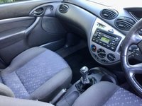 USED 1998 S FORD FOCUS 1.6 ZETEC 5d 99 BHP 12 MONTHS MOT JUST DONE//PART EXCHANGE TO CLEAR//SUNROOF A PART EXCHANGE-PRICED TO CLEAR