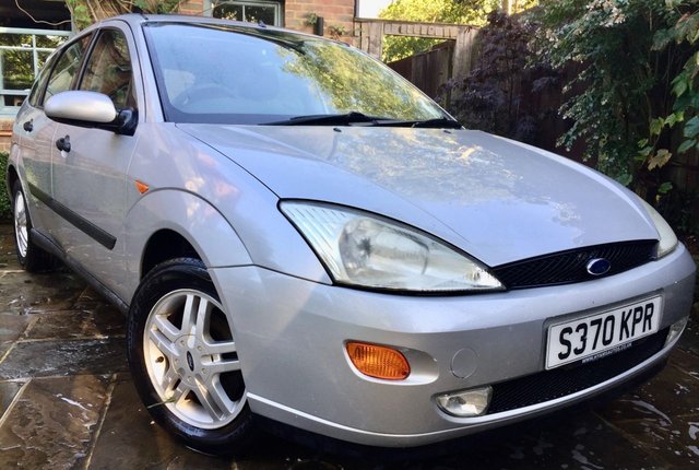 1998 S Ford Focus 1.6 ZETEC 5d 99 BHP 12 MONTHS MOT JUST DONE//PART EXCHANGE TO CLEAR//SUNROOF