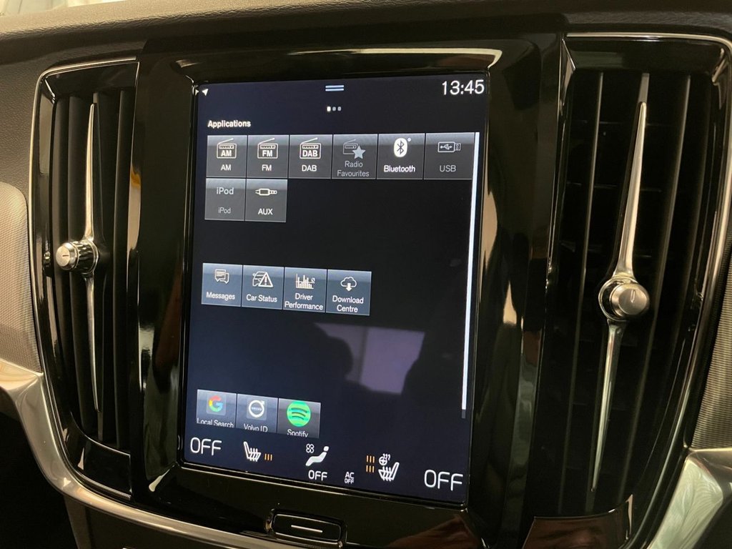 USED 2017 17 VOLVO S90 2.0 D5 POWERPULSE INSCRIPTION AWD 4d 231 BHP 