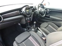 USED 2014 14 MINI HATCH COOPER 2.0 COOPER S 3d 189 BHP www.suffolkcarcentre.co.uk - Located at Reydon