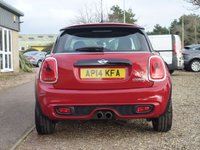 USED 2014 14 MINI HATCH COOPER 2.0 COOPER S 3d 189 BHP www.suffolkcarcentre.co.uk - Located at Reydon