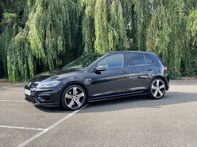 View our VOLKSWAGEN GOLF