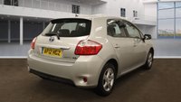 USED 2012 12 TOYOTA AURIS 1.8 T4 5d 99 BHP * CLIMATE CONTROL * PARKING SENSORS * ALLOY WHEELS * FREE ROAD TAX *