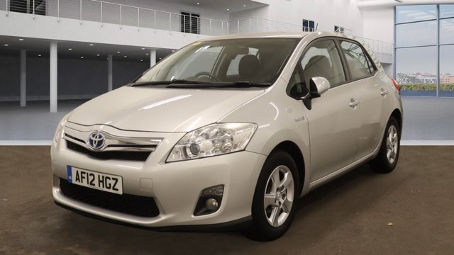 2012 12 Toyota Auris 1.8 T4 5d 99 BHP