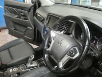 USED 2017 66 MITSUBISHI OUTLANDER 2.0 PHEV 4HS 5d 200 BHP &pound;0 ROAD TAX SAT NAV SUNROOF LEATHER