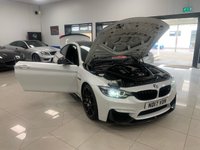 USED 2017 17 BMW M4 3.0 M4 COMPETITION 2d 444 BHP M DOUBLE CLUTCH + HEADS UP DIS + CARBON FIBRE PACK + H/K SOUND SYS!