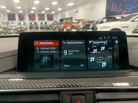 USED 2017 17 BMW M4 3.0 M4 COMPETITION 2d 444 BHP M DOUBLE CLUTCH + HEADS UP DIS + CARBON FIBRE PACK + H/K SOUND SYS!