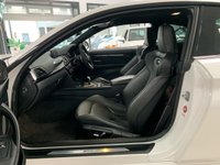 USED 2017 17 BMW M4 3.0 M4 COMPETITION 2d 444 BHP M DOUBLE CLUTCH + HEADS UP DIS + CARBON FIBRE PACK + H/K SOUND SYS!