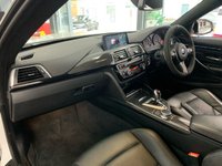 USED 2017 17 BMW M4 3.0 M4 COMPETITION 2d 444 BHP M DOUBLE CLUTCH + HEADS UP DIS + CARBON FIBRE PACK + H/K SOUND SYS!