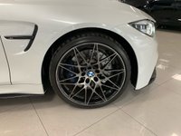 USED 2017 17 BMW M4 3.0 M4 COMPETITION 2d 444 BHP M DOUBLE CLUTCH + HEADS UP DIS + CARBON FIBRE PACK + H/K SOUND SYS!