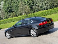 USED 2015 65 JAGUAR XE 2.0 R-SPORT 4d 161 BHP 6 SPEED GEARS + PARKING SENSORS
