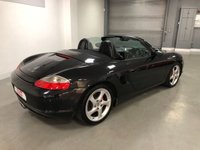 USED 2004 54 PORSCHE BOXSTER 3.2 24V S 2d 260 BHP * CLIMATE CONTROL * 18 INCH ALLOY WHEELS *
