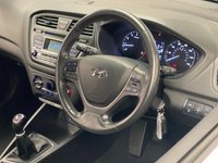 USED 2017 N HYUNDAI I20 1.2 MPI SE 5d 83 BHP FSH GREAT COND, BIG SPEC, GREY ALLOYS