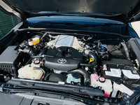USED 2019 69 TOYOTA HI-LUX 2.4 INVINCIBLE X 4WD D-4D DCB 147 BHP 1 Owner, F/T/S/H, Warranty.