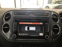 USED 2012 62 VOLKSWAGEN TIGUAN 2.0 SE TDI BLUEMOTION TECHNOLOGY 5d 138 BHP 