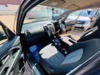 USED 2011 11 KIA VENGA 1.6 2 AUTOMATIC  Lovely Low Mileage Automatic with a FSH