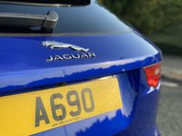 USED 2017 17 JAGUAR F-PACE 2.0 R-SPORT AWD 5d 178  AUTO Black Pack 20" Black Alloys