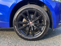 USED 2017 17 JAGUAR F-PACE 2.0 R-SPORT AWD 5d 178  AUTO Black Pack 20" Black Alloys