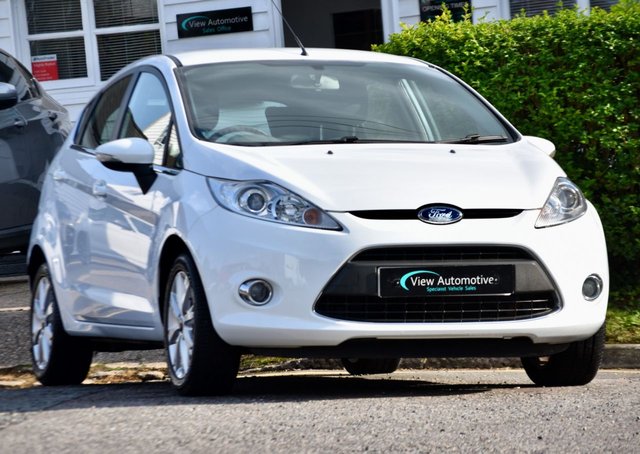 2009 59 Ford Fiesta 1.4 ZETEC 16V 5d 96 BHP