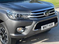 USED 2017 17 TOYOTA HI-LUX 2.4 INVINCIBLE X 4WD D-4D DCB 148 BHP FULL HISTRY+CHOICES OF 4X4 IN STOCK