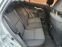 USED 2009 09 TOYOTA AURIS 1.3 TR VVT-I S/S 5d 99 BHP 