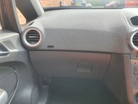 USED 2012 61 VAUXHALL CORSA 1.4 SE 5d 98 BHP 