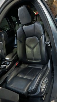 USED 2018 18 PORSCHE CAYENNE 3.0 D V6 PLATINUM EDITION TIPTRONIC S 5d 258 BHP INCREDIBLE PLATIMUM CAYENNE WITH PANORAMIC ROOF, 20" RS SPIDER WHEELS, HEATED LEATHER SEATS, NAVIGATION, REVERSE CAMERA AND SO MUCH MORE!