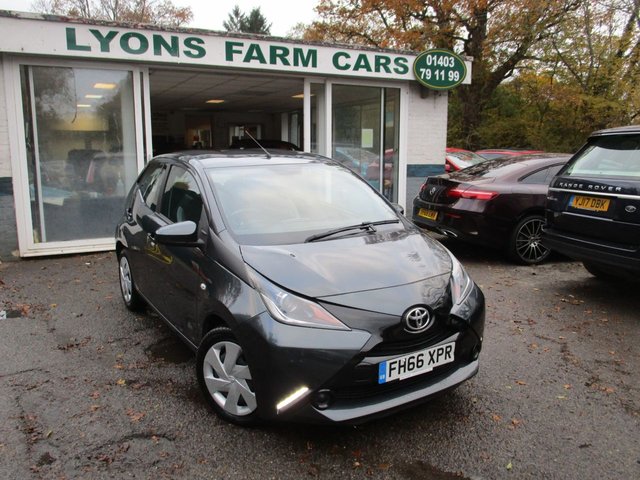 2017 66 Toyota Aygo 1.0 VVT-I X-PLAY 5d 69 BHP