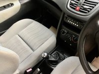 USED 2007 J PEUGEOT 207 1.4 URBAN 5d 73 BHP ONLY 43,000 MILES//1 LADY OWNER//X4 AIRBAGS//GREAT SERVICE HISTORY//12 MONTH MOT ULEZ COMPLIANT/X7 SERVICES // NEW MOT