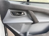 USED 2014 64 FORD TRANSIT CUSTOM 2.2 290 LR P/V 99 BHP PRICE 10750 + VAT 2150 = TOTAL12900