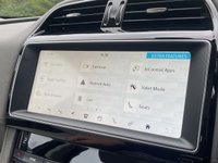 USED 2019 19 JAGUAR F-PACE 2.0 PORTFOLIO AWD 5d 177 BHP AUTO Panoramic Roof Ivory Leather